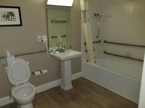 Wyndham Garden Gainesville image 18